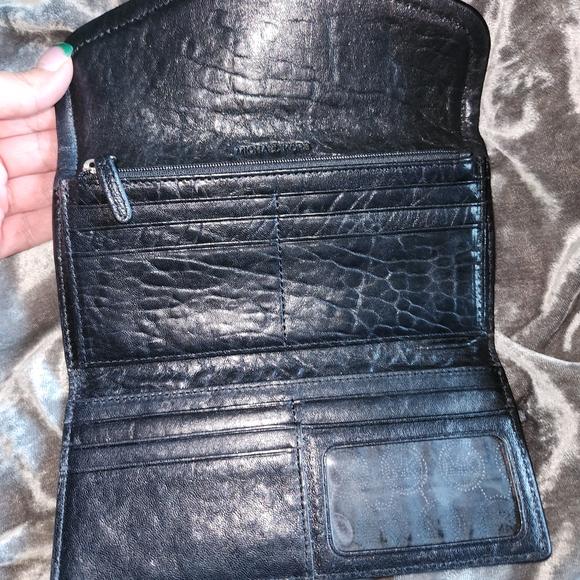 Michael Kors Black Envelope Clutch with Metal Trim - Picture 4 of 8